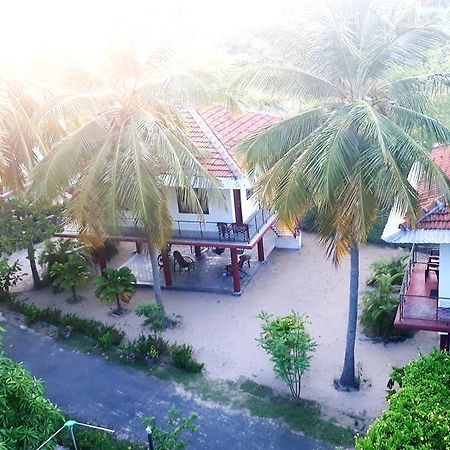 Ahsram Accommodations Passikudah Exteriér fotografie