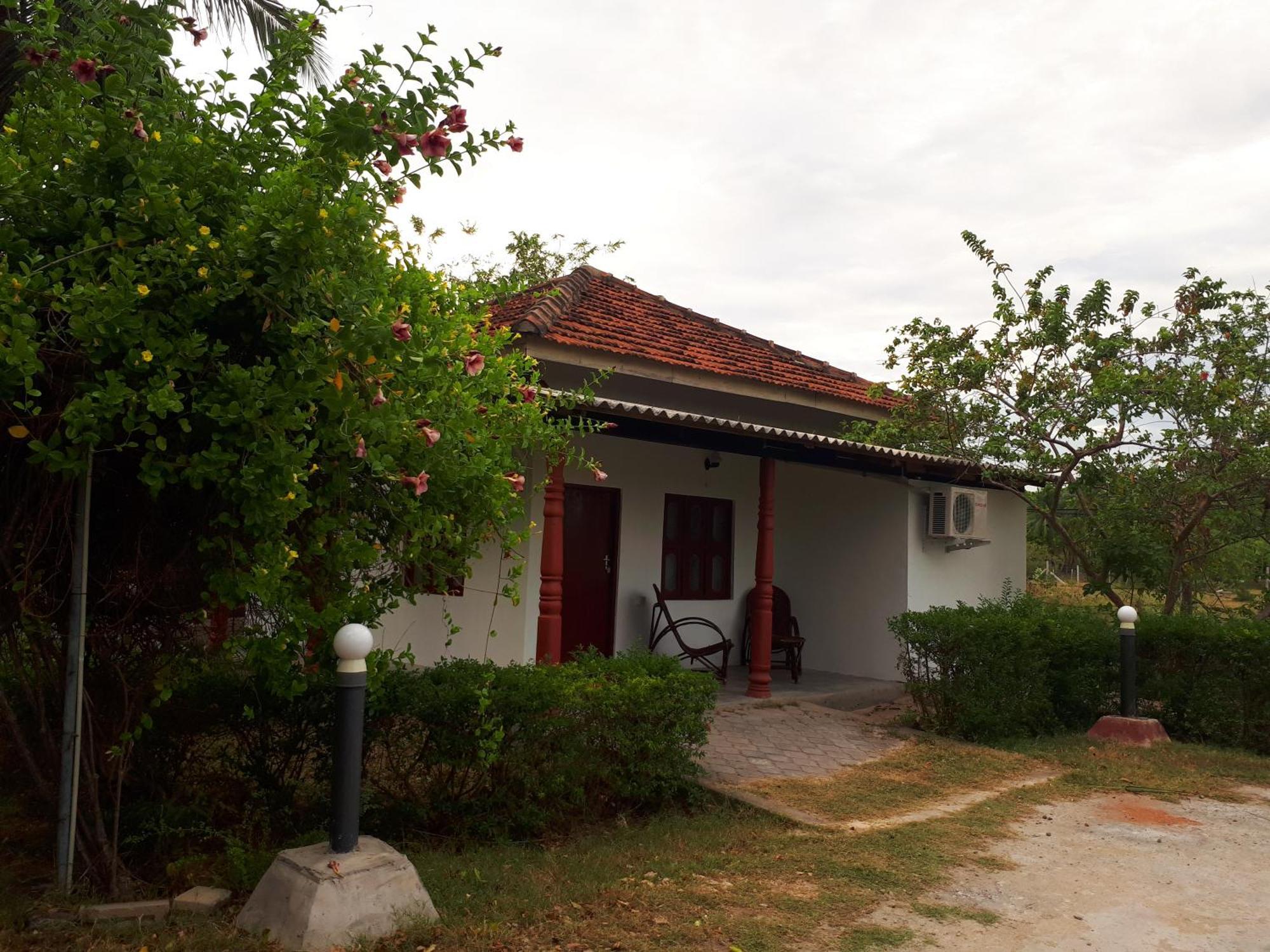 Ahsram Accommodations Passikudah Exteriér fotografie